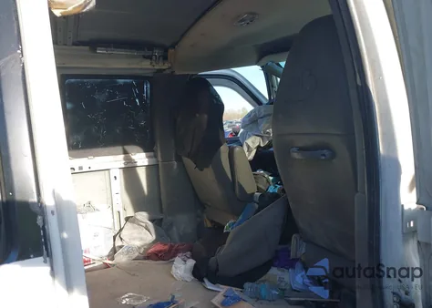 2012 Chevrolet Express 3500 Ls z USA, uszkodzony, nr VIN 1GAZGZFG9C1103422